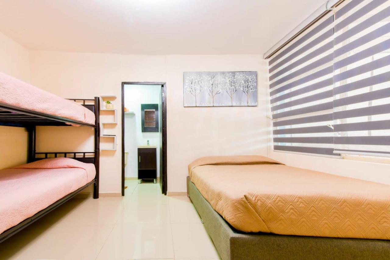 Hostal Vitta グアダラハラ エクステリア 写真