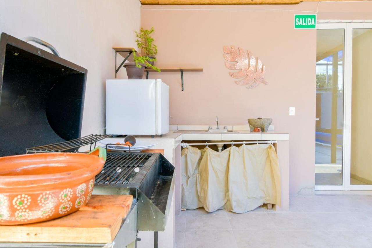 Hostal Vitta グアダラハラ エクステリア 写真