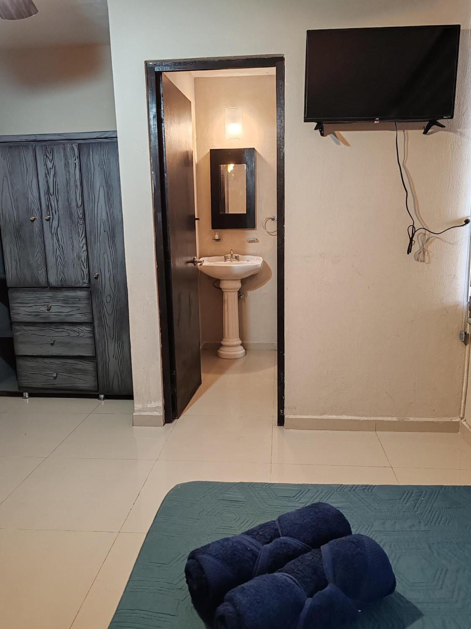 Hostal Vitta グアダラハラ エクステリア 写真